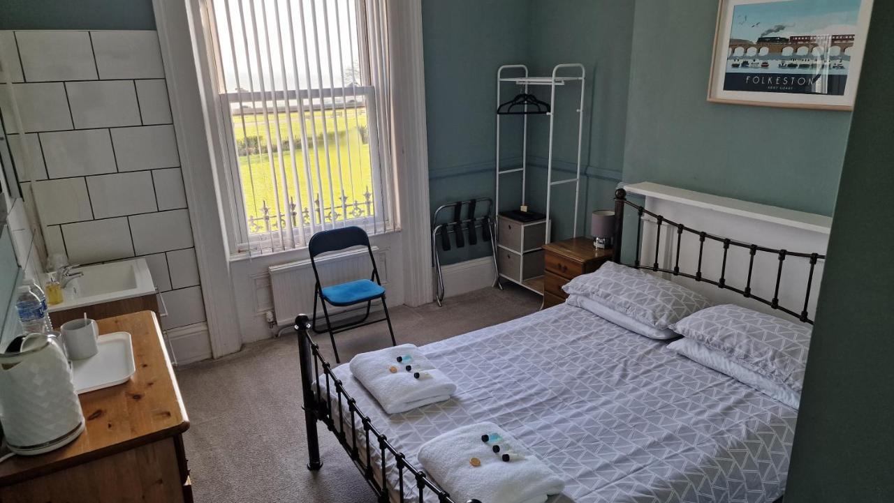 Westward Ho Hotel Folkestone Esterno foto