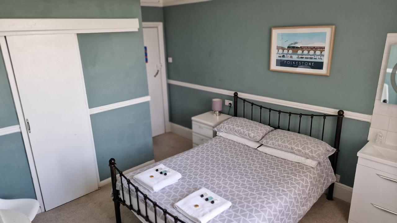 Westward Ho Hotel Folkestone Esterno foto