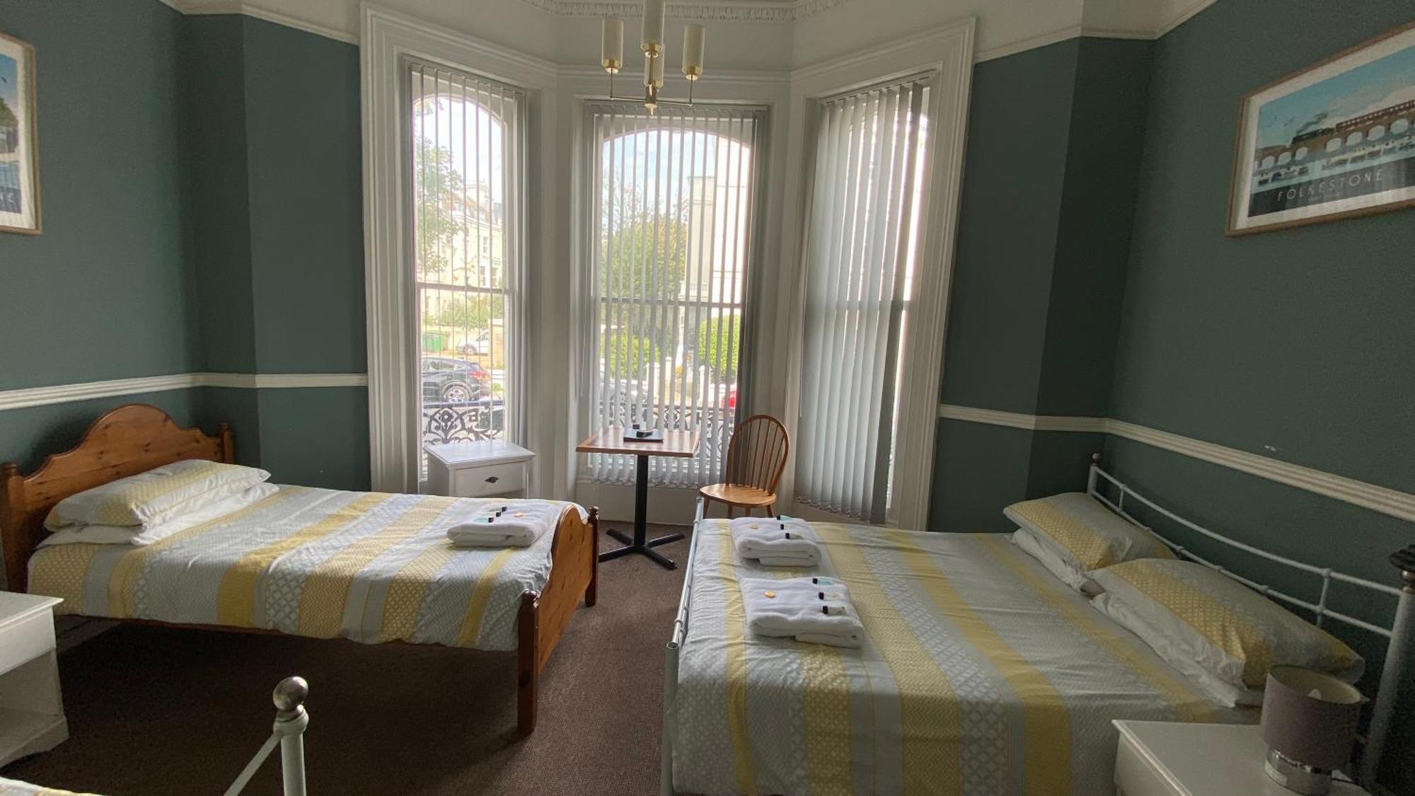 Westward Ho Hotel Folkestone Esterno foto