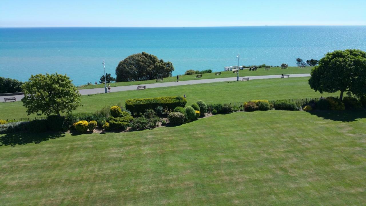 Westward Ho Hotel Folkestone Esterno foto